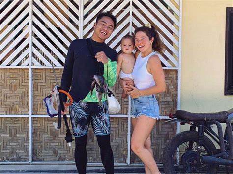 The simple life of Andi Eigenmann and her family in .